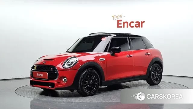 Mini Cooper S 2019 Красный из Кореи