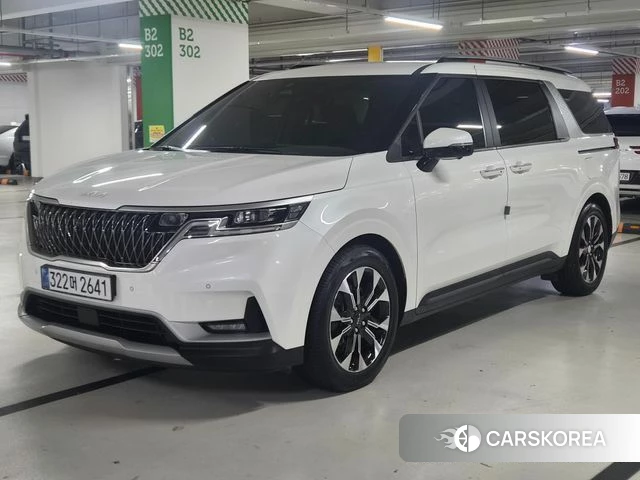 Kia Carnival 4th generation 2022 Белый из Кореи