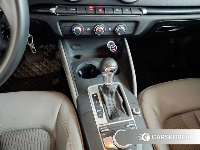 Audi A3 2019 Зеленый из Китая