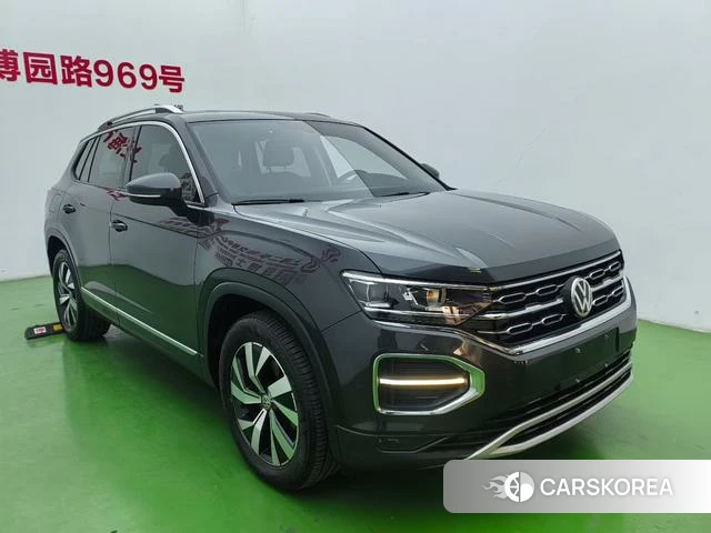 Volkswagen Tanyue 2019 Темно-серый из Китая