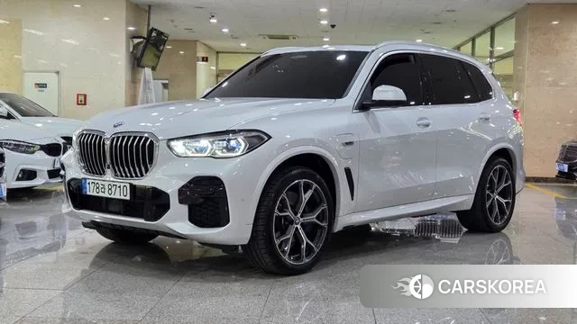 BMW X5 (G05) 2022 Белый из Кореи