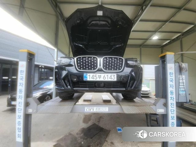 BMW X4 (G02) 2024 Черный из Кореи