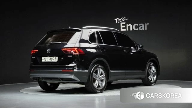 Volkswagen Tiguan second Generation 2018 Черный из Кореи