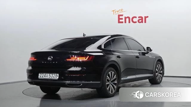 Volkswagen Arteon 2019 Черный из Кореи