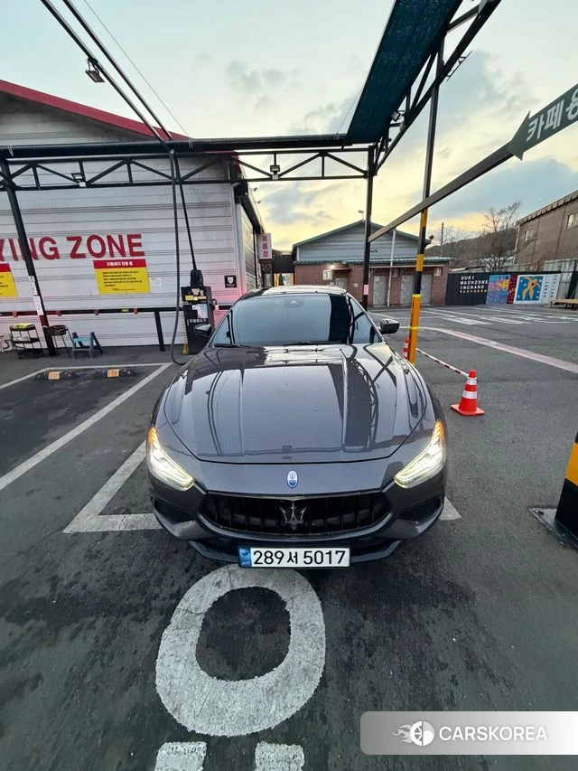 Maserati Ghibli 2018 Серый из Кореи