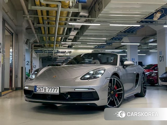 Porsche 718 Boxster 2023 Серебряный из Кореи