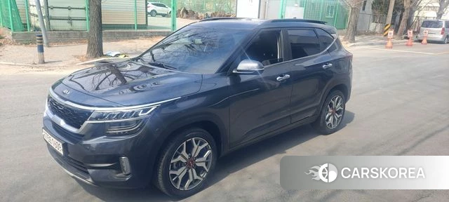Kia Seltos 2020 Серый из Кореи