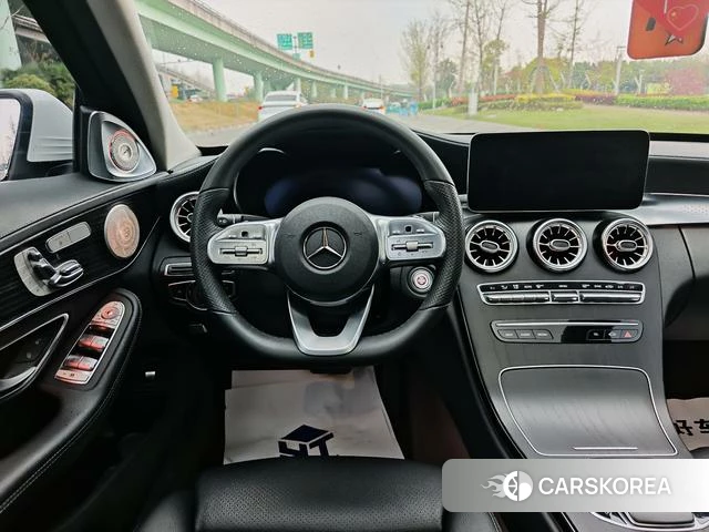 Mercedes-Benz Class C 2022 Белый из Китая