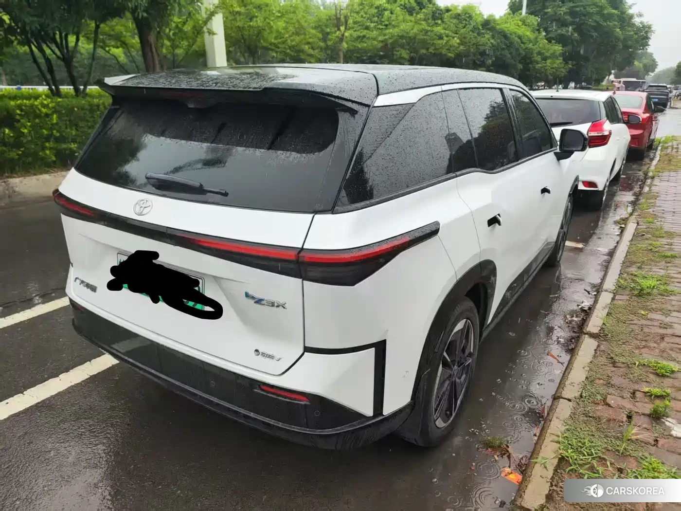 Toyota bZ3X 2025 Белый из Китая