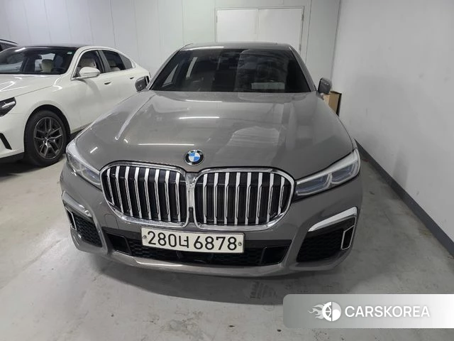 BMW 7 Series (G11) 2020 Серый из Кореи