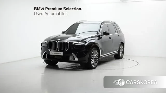 BMW X7 (G07) 2024 Черный из Кореи