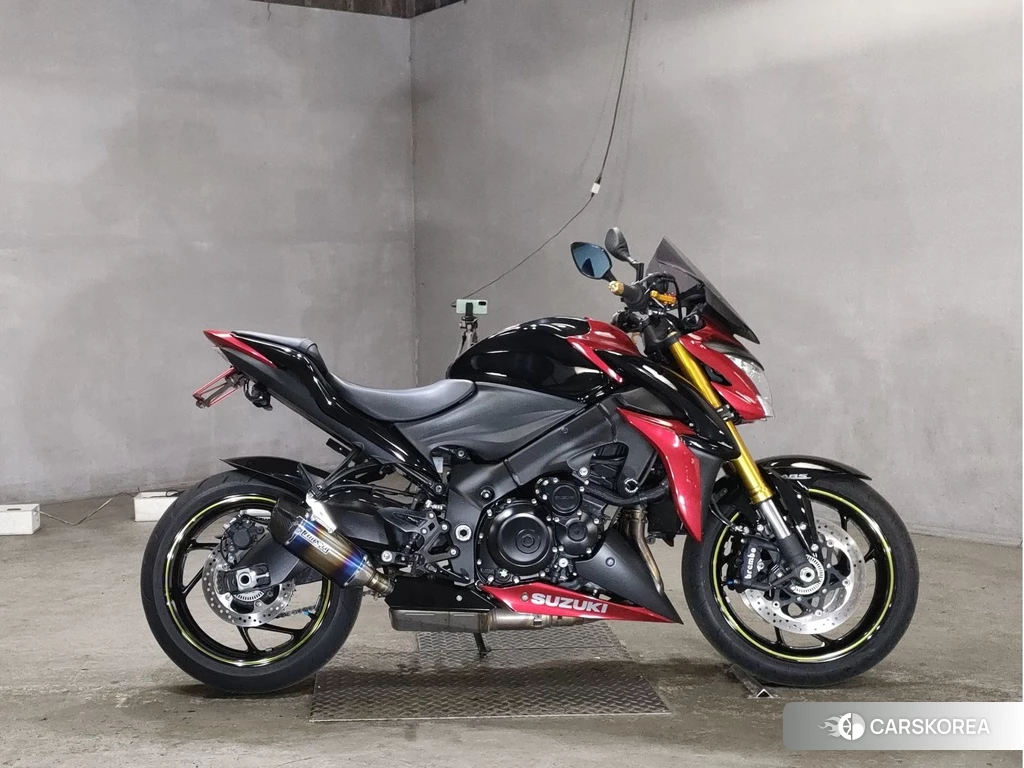 Проданный Suzuki GSX-S1000 2018 из Японии