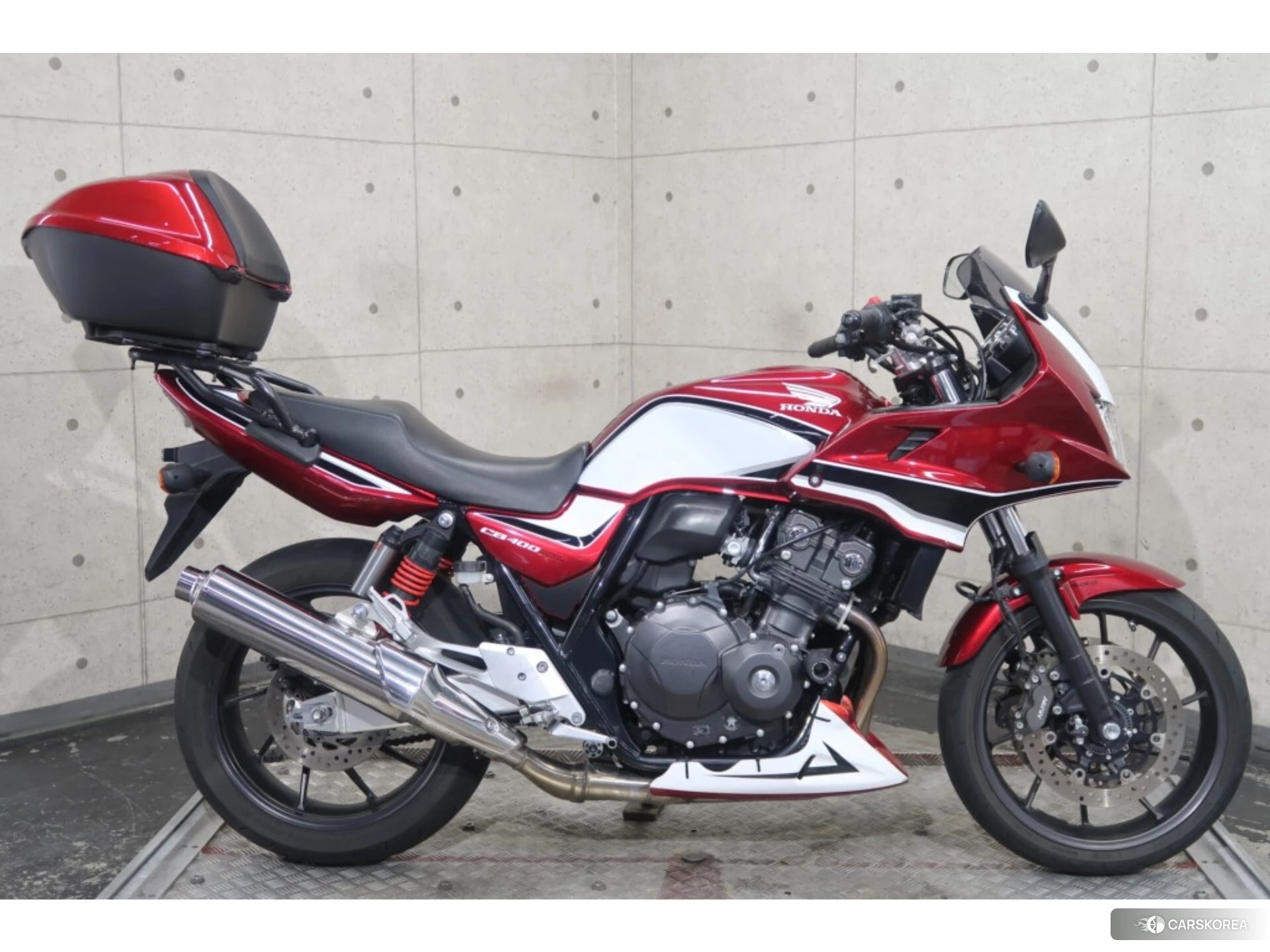 Проданный Honda CB400SF BOLDOR ABS 2021 из Японии