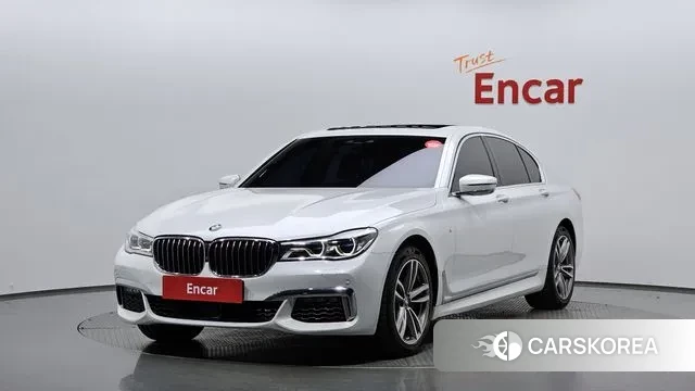 BMW 7 Series (G11) 2018 Белый из Кореи