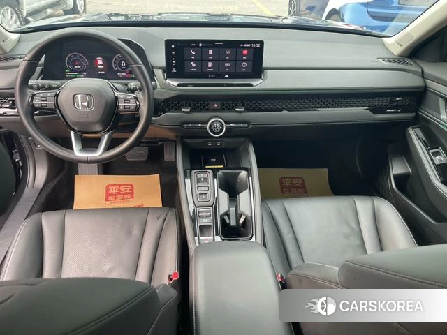 Honda Accord PHEV 2024 Серебристо-серый из Китая