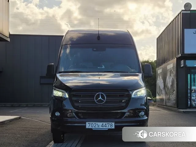 Mercedes-Benz Sprinter 2022 Черный из Кореи