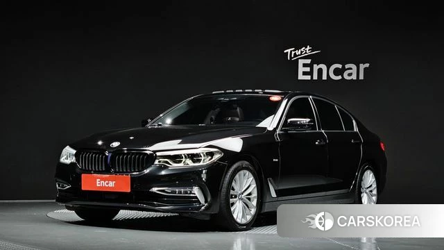 BMW 5 Series (G30) 2018 Черный из Кореи