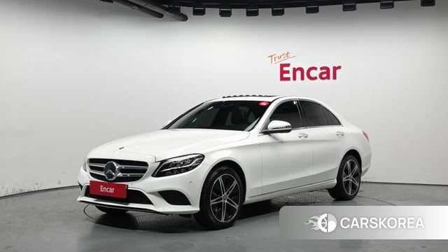 Mercedes-Benz C-Class W205 2020 Белый из Кореи