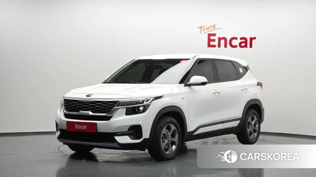 Kia Seltos 2021 Белый из Кореи