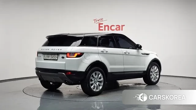 Land Rover Range Rover Evoque 2018 Белый из Кореи