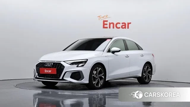 Audi A3 (8Y) 2023 Белый из Кореи