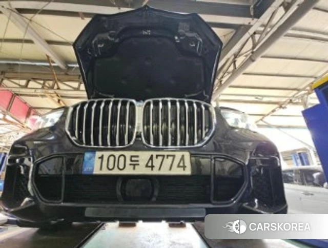 BMW X5 (G05) 2023 Черный из Кореи
