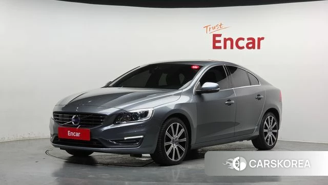 Volvo S60 2018 Серый из Кореи