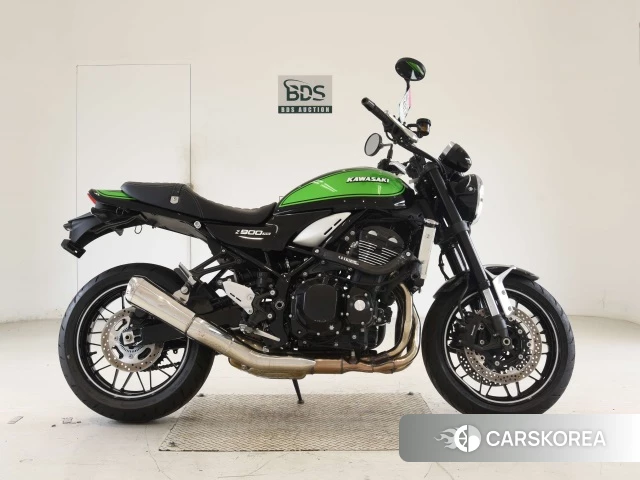 Kawasaki Z900RS 2025 из Японии