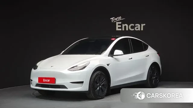 Tesla Model Y 2024 Белый из Кореи