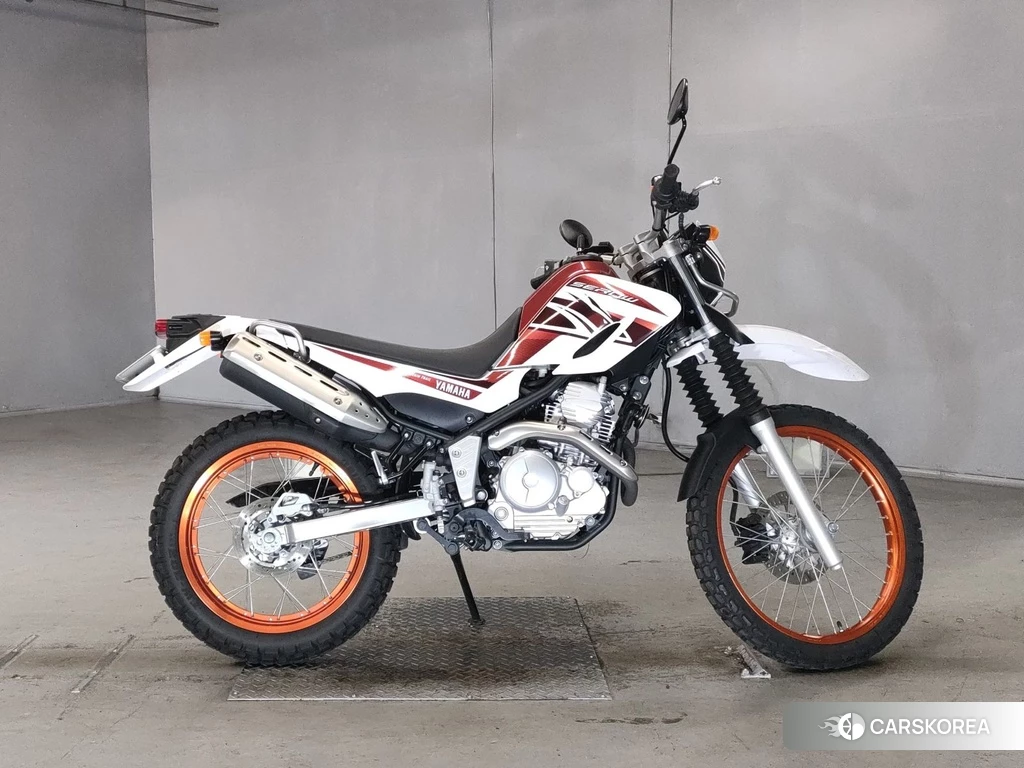 Проданный Yamaha SEROW 250 2017 из Японии, фото 2