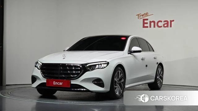 Mercedes-Benz E-Class W214 2024 Белый из Кореи