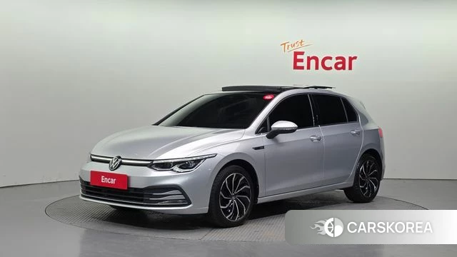 Volkswagen Golf 8th Generation 2023 Серебряный из Кореи