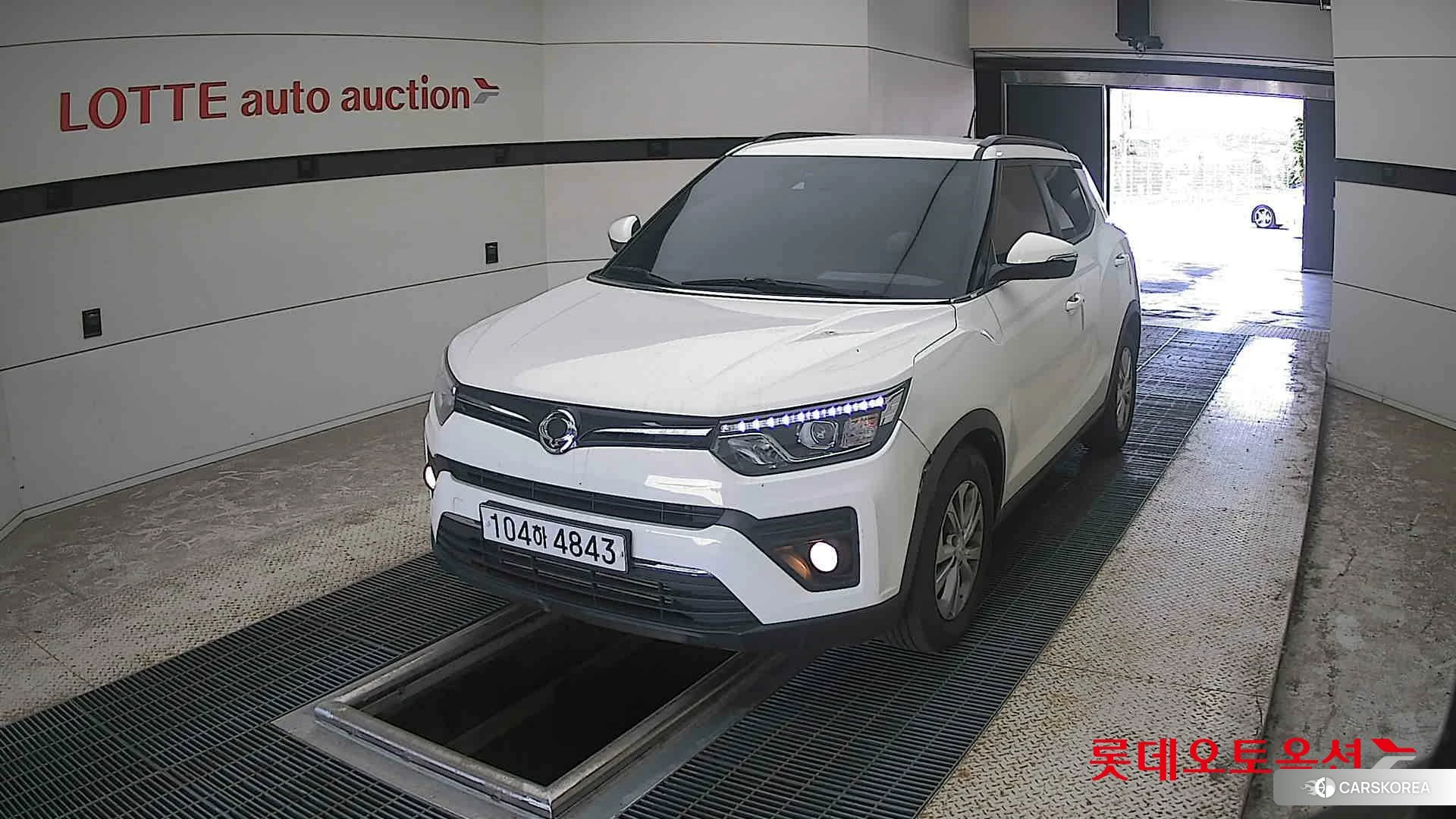 SsangYong Tivoli 2021 Grand White из Кореи