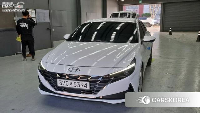 Hyundai Avante (CN7) 2021 Белый из Кореи