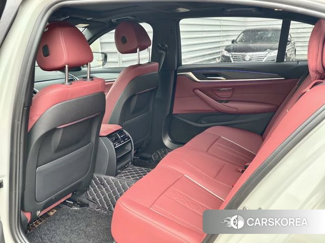 BMW 5 series 2022 Белый из Китая