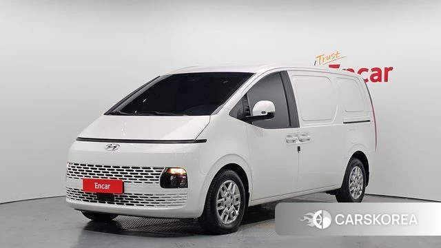 Hyundai Staria 2023 Белый из Кореи