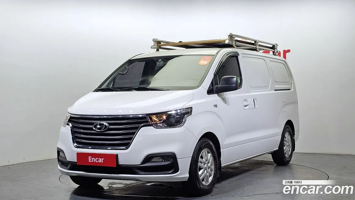 Hyundai The New Grand Starex 2018 Белый из Кореи