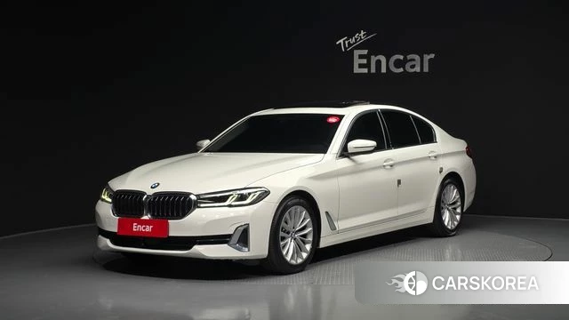 BMW 5 Series (G30) 2022 Белый из Кореи