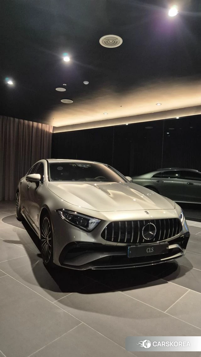 Mercedes-Benz CLS-Class C257 2023 Песочный из Кореи