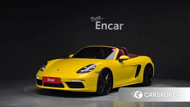 Porsche 718 Boxster 2021 Желтый из Кореи