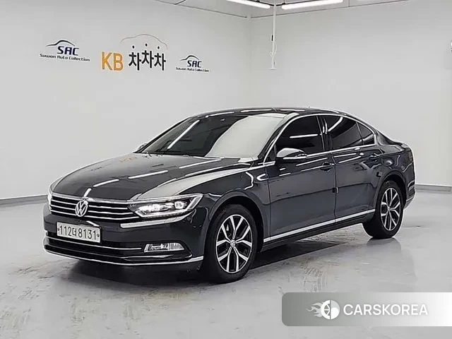Volkswagen Passat GT (B8) 2018 Серый из Кореи