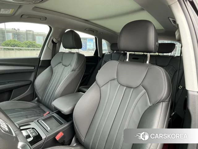 Audi Q5L 2024 Черный из Китая