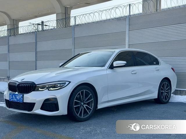 BMW 3 series 2020 Белый из Китая