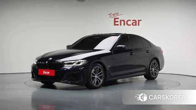 BMW 5 Series (G30) 2023 Черный из Кореи