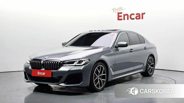 BMW 5 Series (G30) 2023 Серый из Кореи