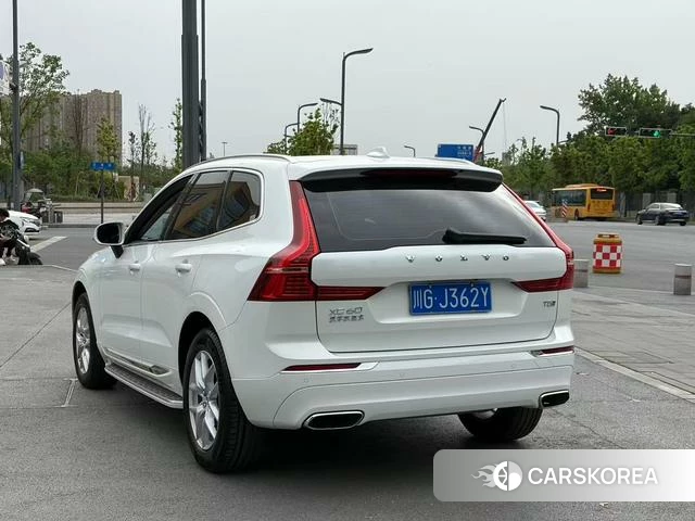 Volvo XC60 2020 Белый из Китая
