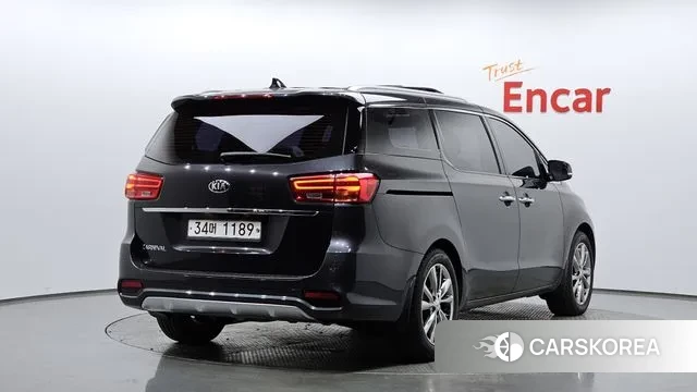Kia The New Carnival 2018 Серый из Кореи
