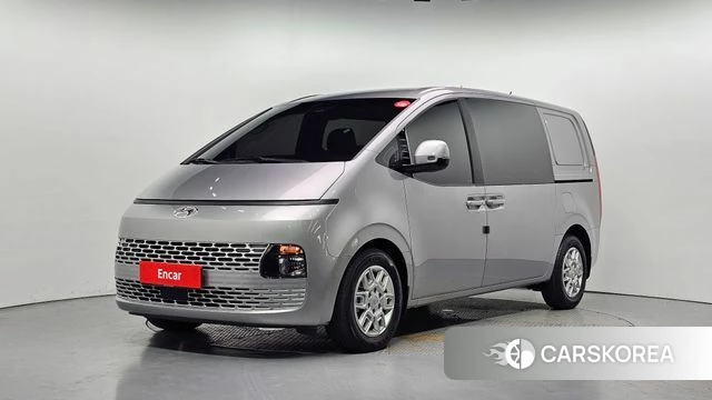 Hyundai Staria 2022 Серебристо-серый из Кореи