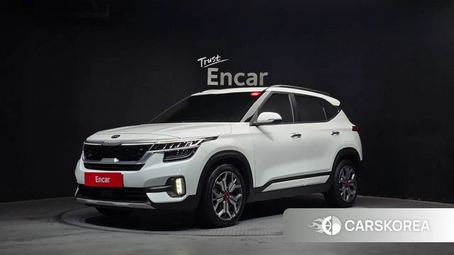Kia Seltos 2021 Белый из Кореи