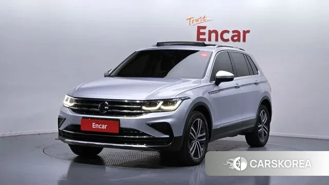 Volkswagen Tiguan second Generation 2022 Серебряный из Кореи